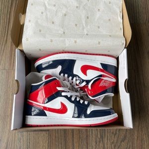 Women Air Jordan 1 Mid SE